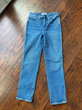Madewell Women's Straight-Leg Jeans in Medium Blue Wash